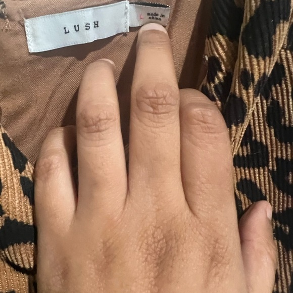 Lush animal print midi dress, large - Picture 7 of 8